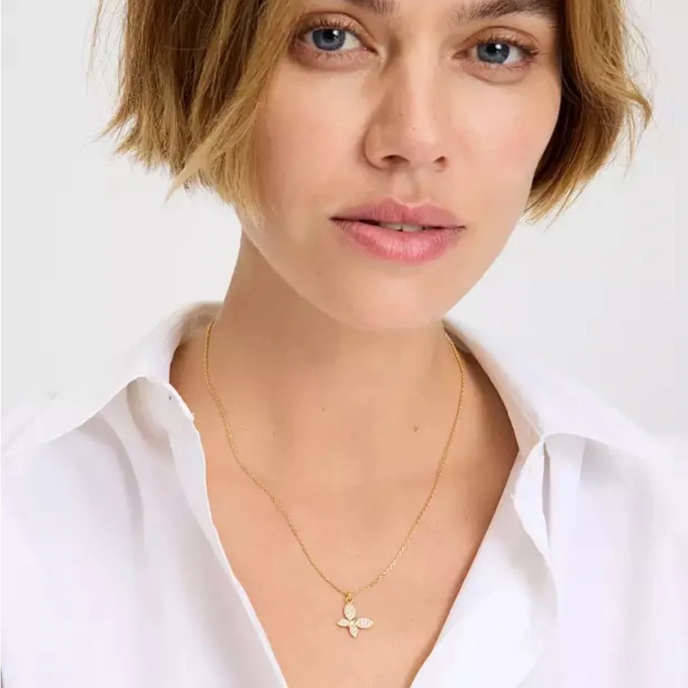 KATE SPADE Lucky Charm Pavé Butterfly Pendant NWT‎ - Picture 3 of 5